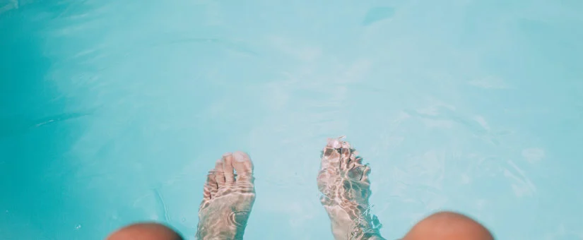 Which water heater should I choose for my swimming pool?